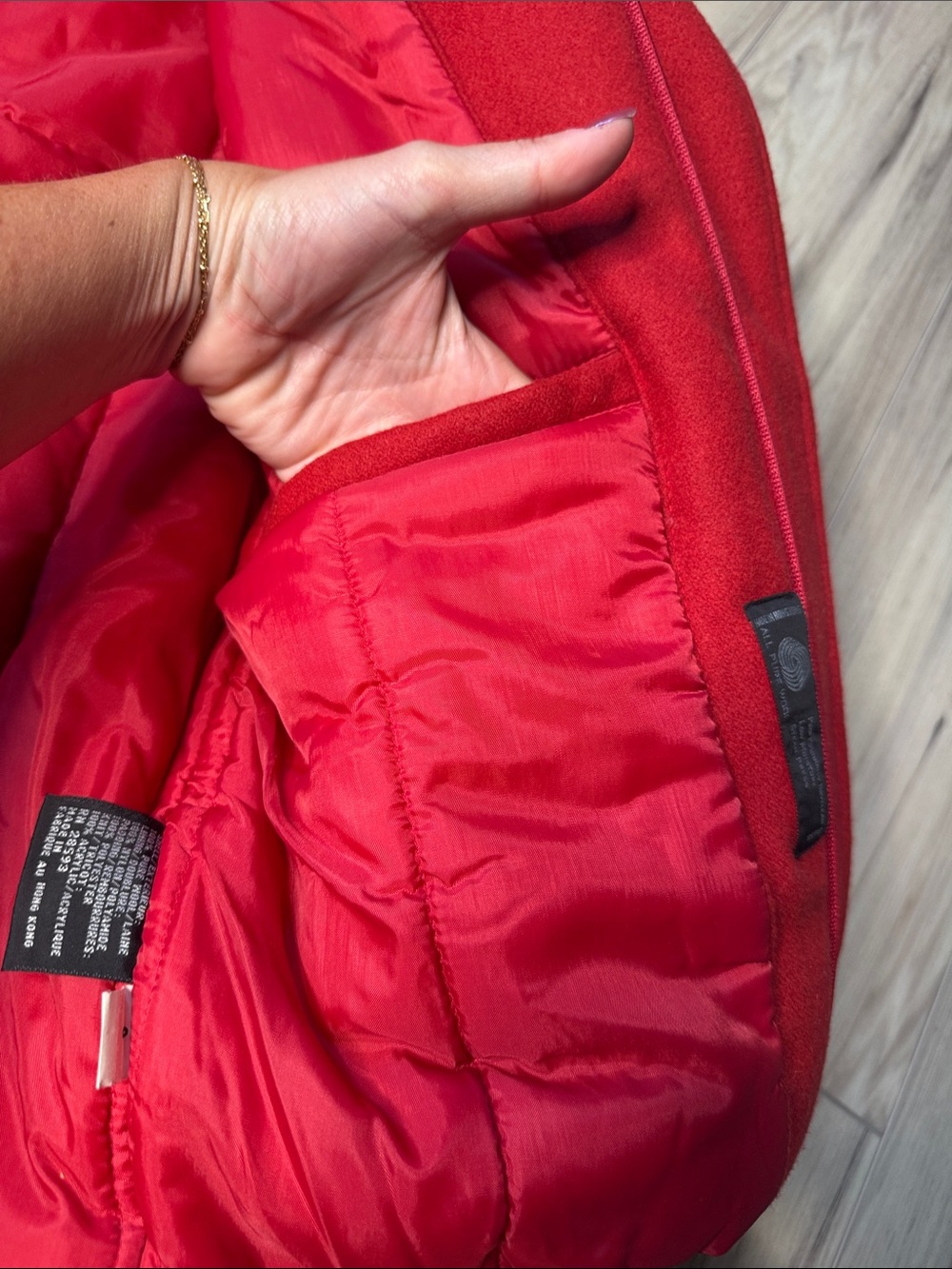 Vintage 80’s red bomber jacket - Picture 16 of 16